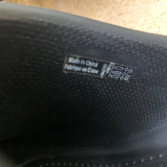 Crocs Clogs - Picture 5 of 8